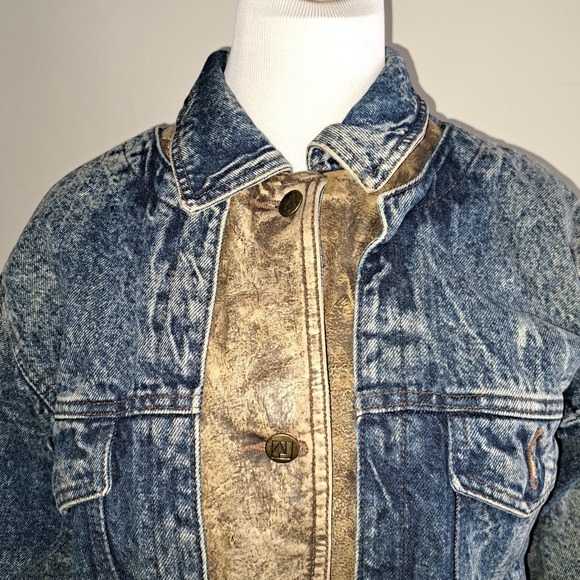 Vintage Andy Johns Denim Jacket – Lined & Insulated | Leather Trim | Size Small - Picture 4 of 13